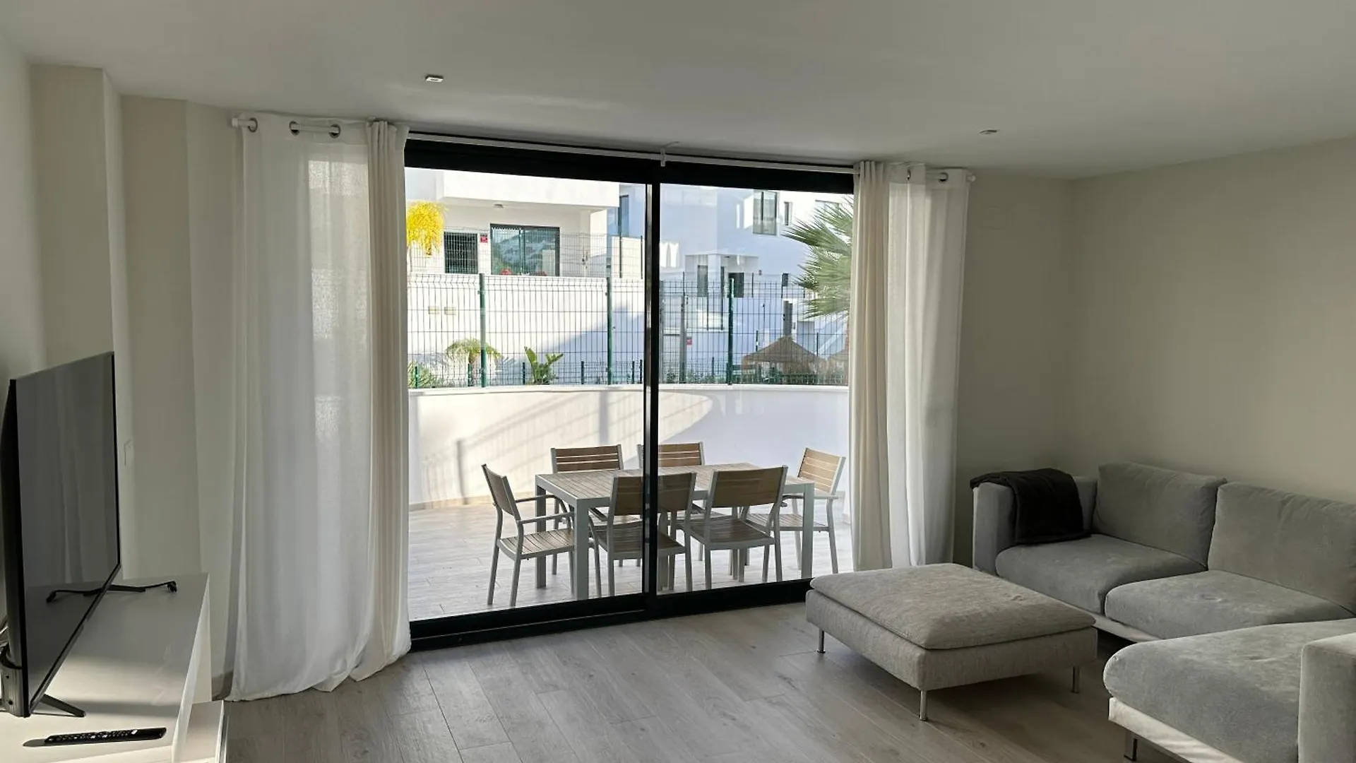 Fuengirola House Close To Beach With Shared Pool Holiday home