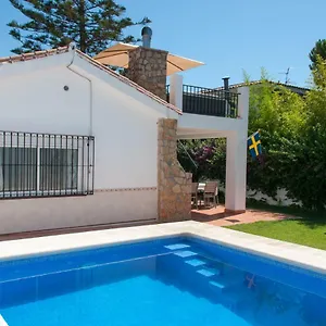 Marysol Sleeps 6 Holiday home